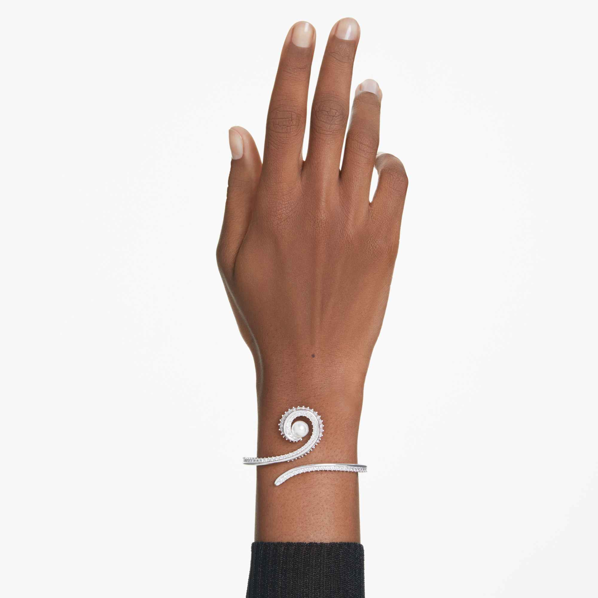 ariana-grande-x-swarovski-bangle-crystal-pearl-baguette-cut-white-rhodium-plated-swarovski-5720862