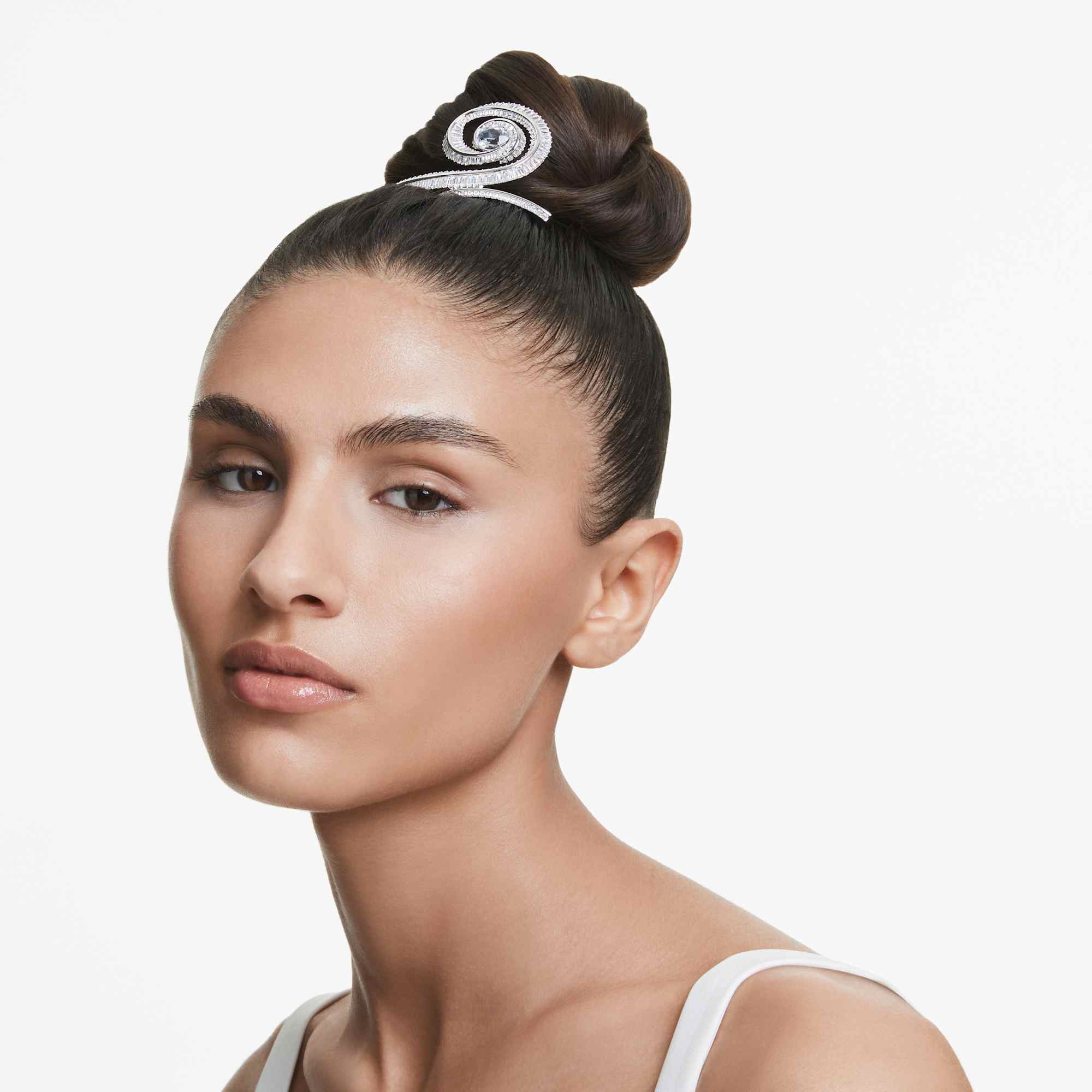 ariana-grande-x-swarovski-hair-clip-baguette-cut-white-rhodium-plated-swarovski-5720867