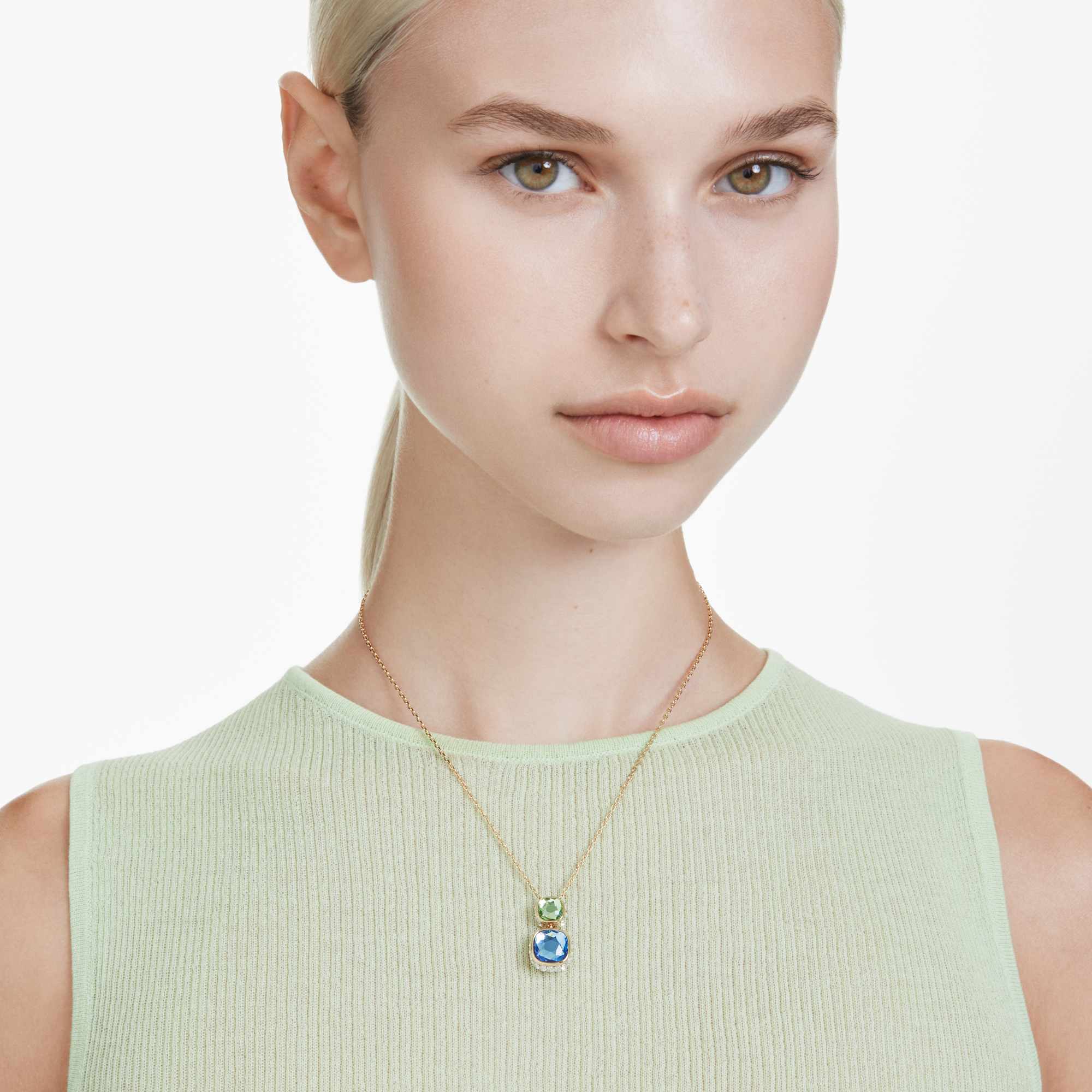 chroma-pendant-cushion-cut-multicolored-18k-gold-finish-swarovski-5692496