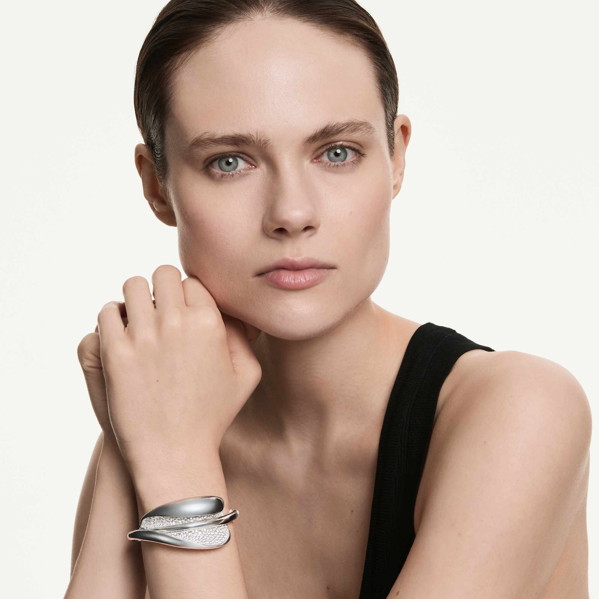 classica-bangle-statement-round-cut-white-sterling-silver-swarovski-5751264