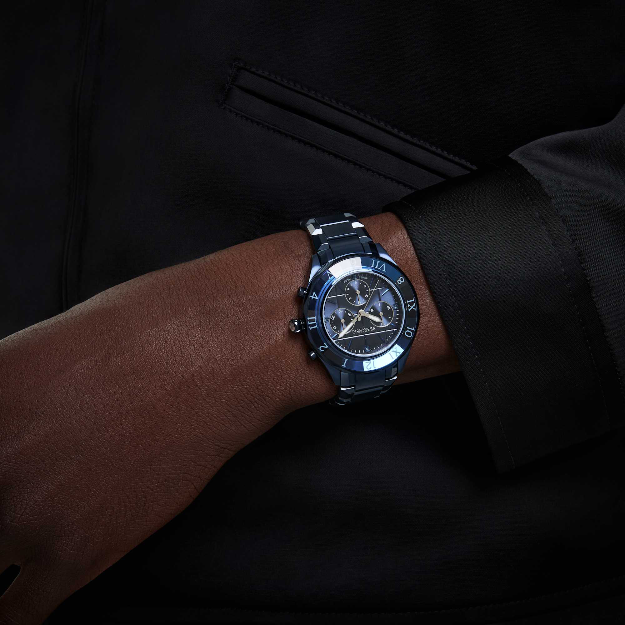 dextera-chrono-watch-39mm-swiss-made-metal-bracelet-blue-blue-finish-swarovski-5715457