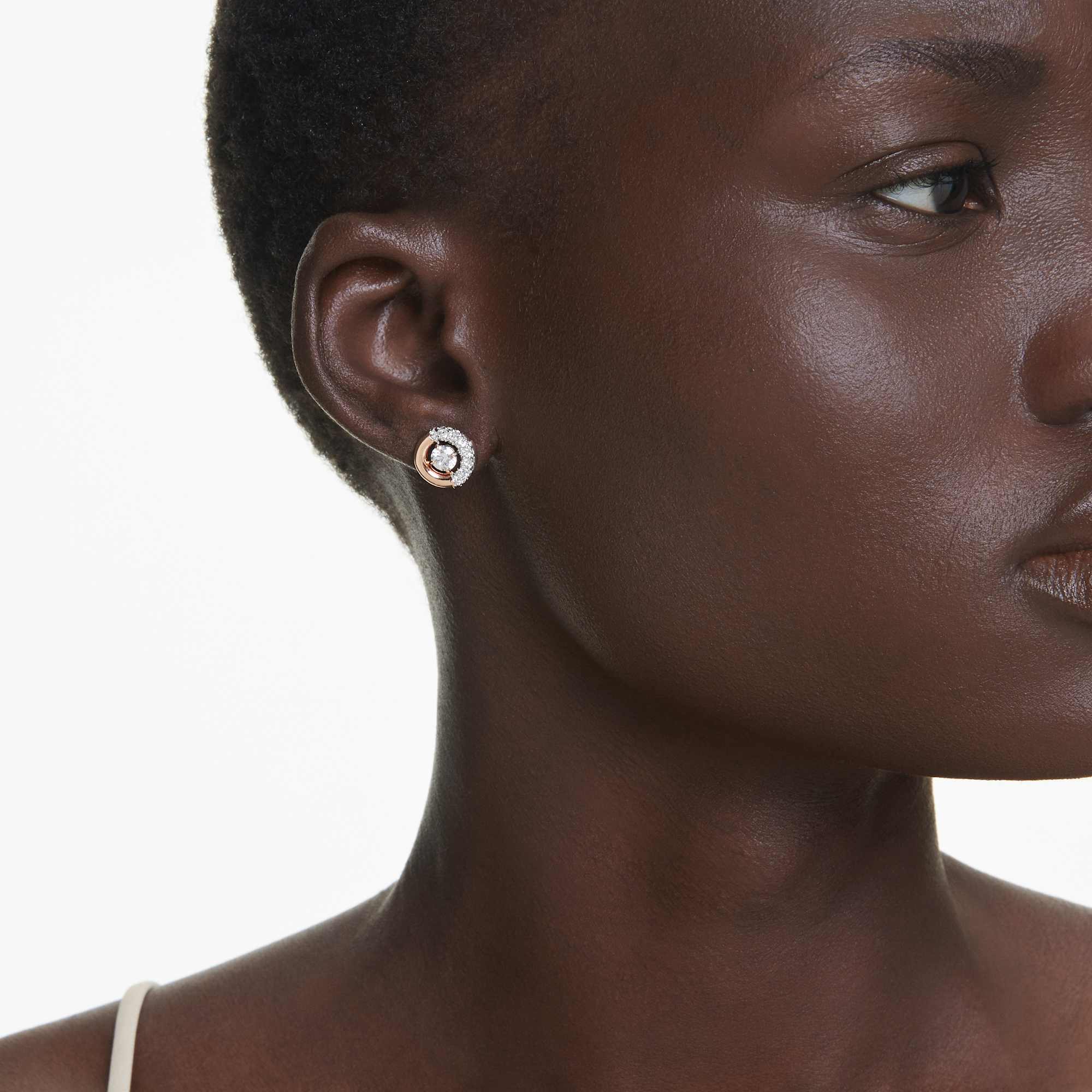 dextera-stud-earrings-round-cut-white-18k-rose-gold-finish-swarovski-5692258