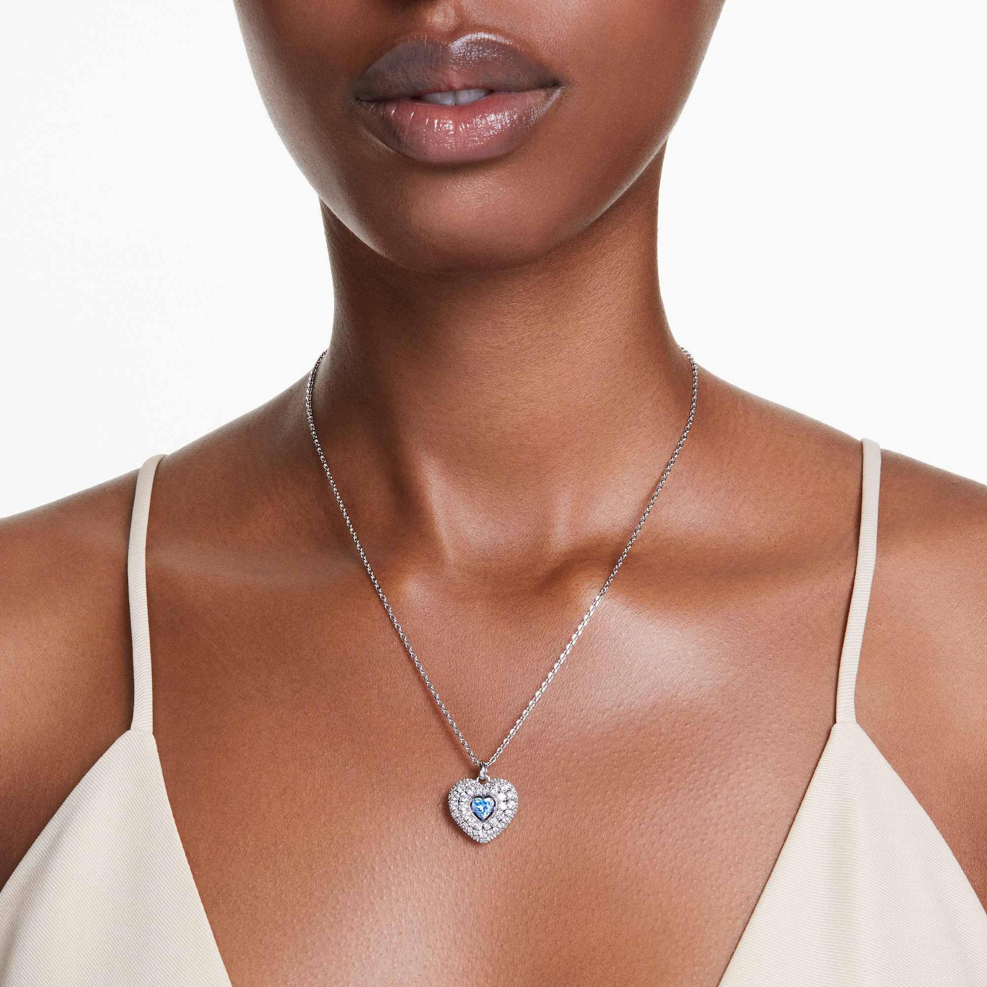 idyllia-pendant-heart-blue-rhodium-plated-swarovski-5680403