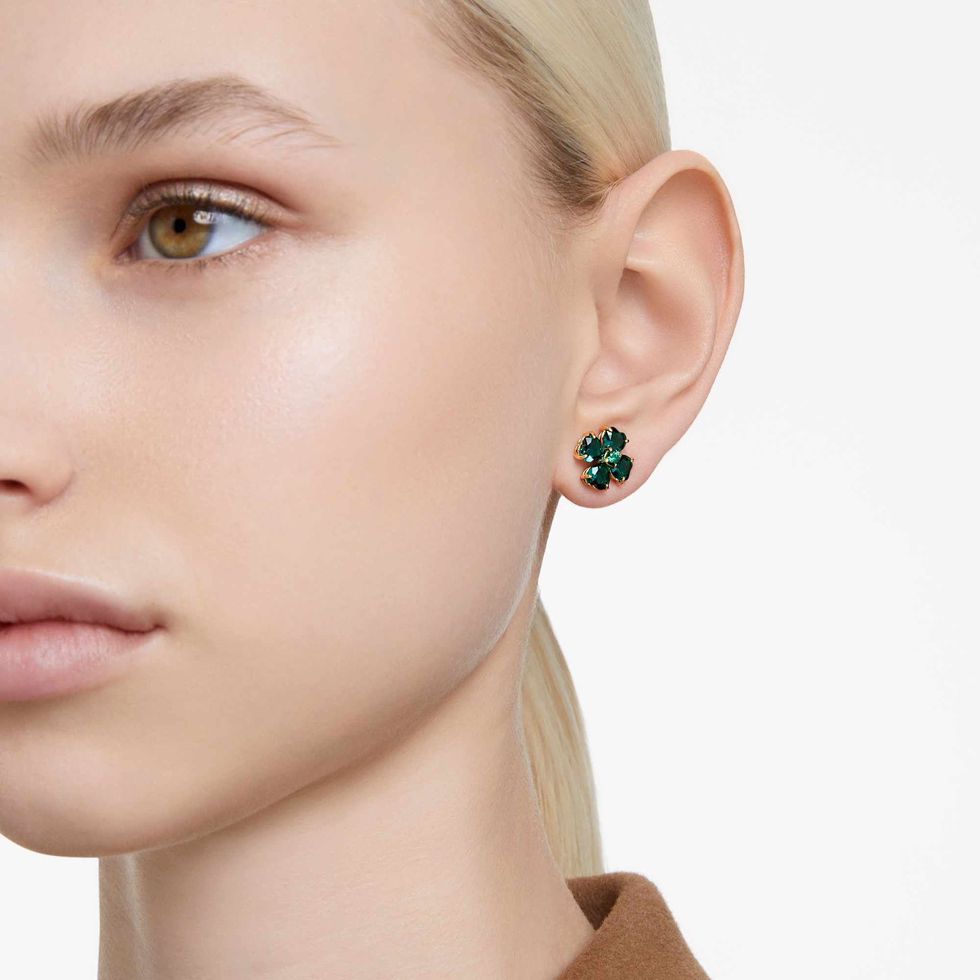 idyllia-stud-earrings-clover-green-18k-gold-finish-swarovski-5666236