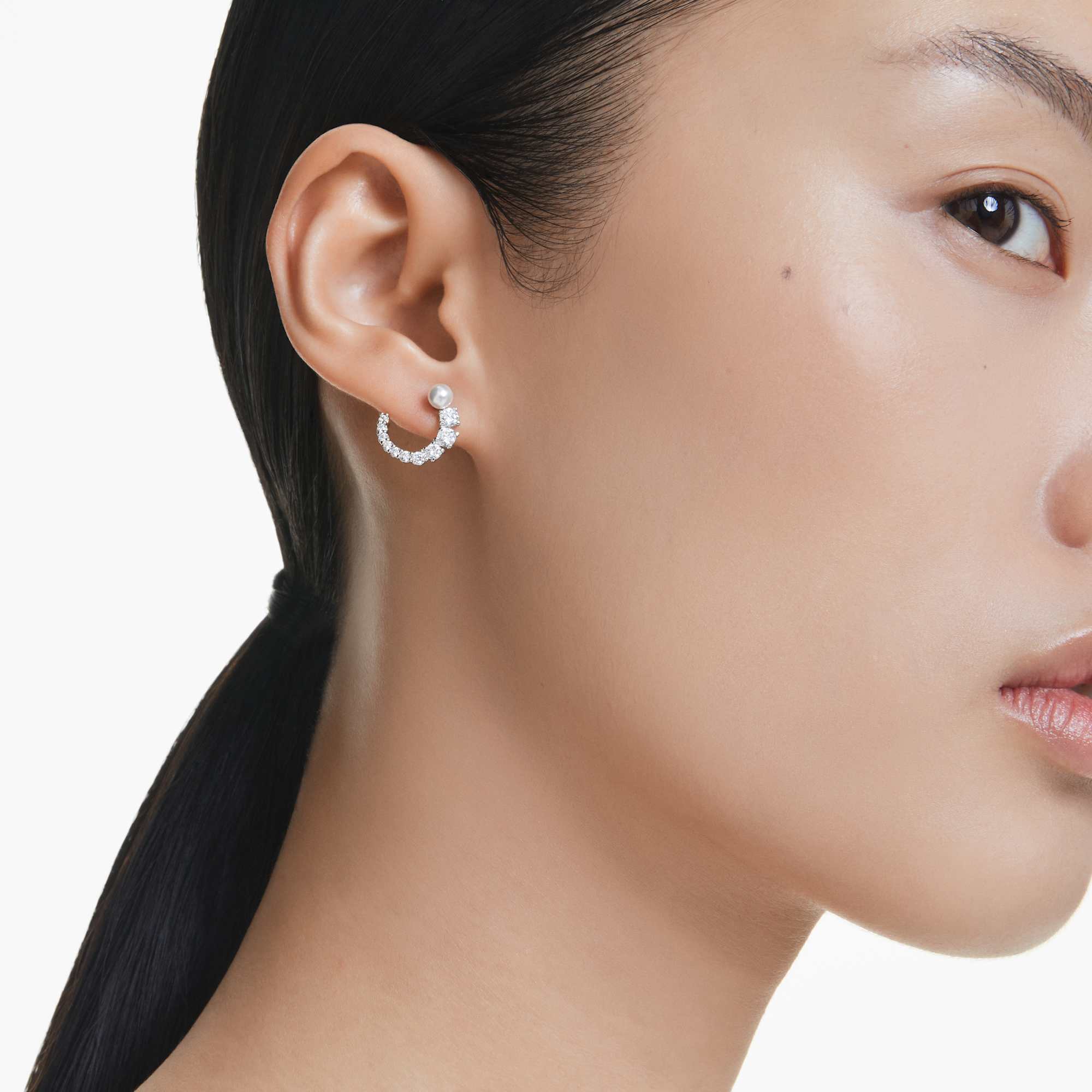 matrix-hoop-earrings-crystal-pearl-round-cut-white-rhodium-plated-swarovski-5692260