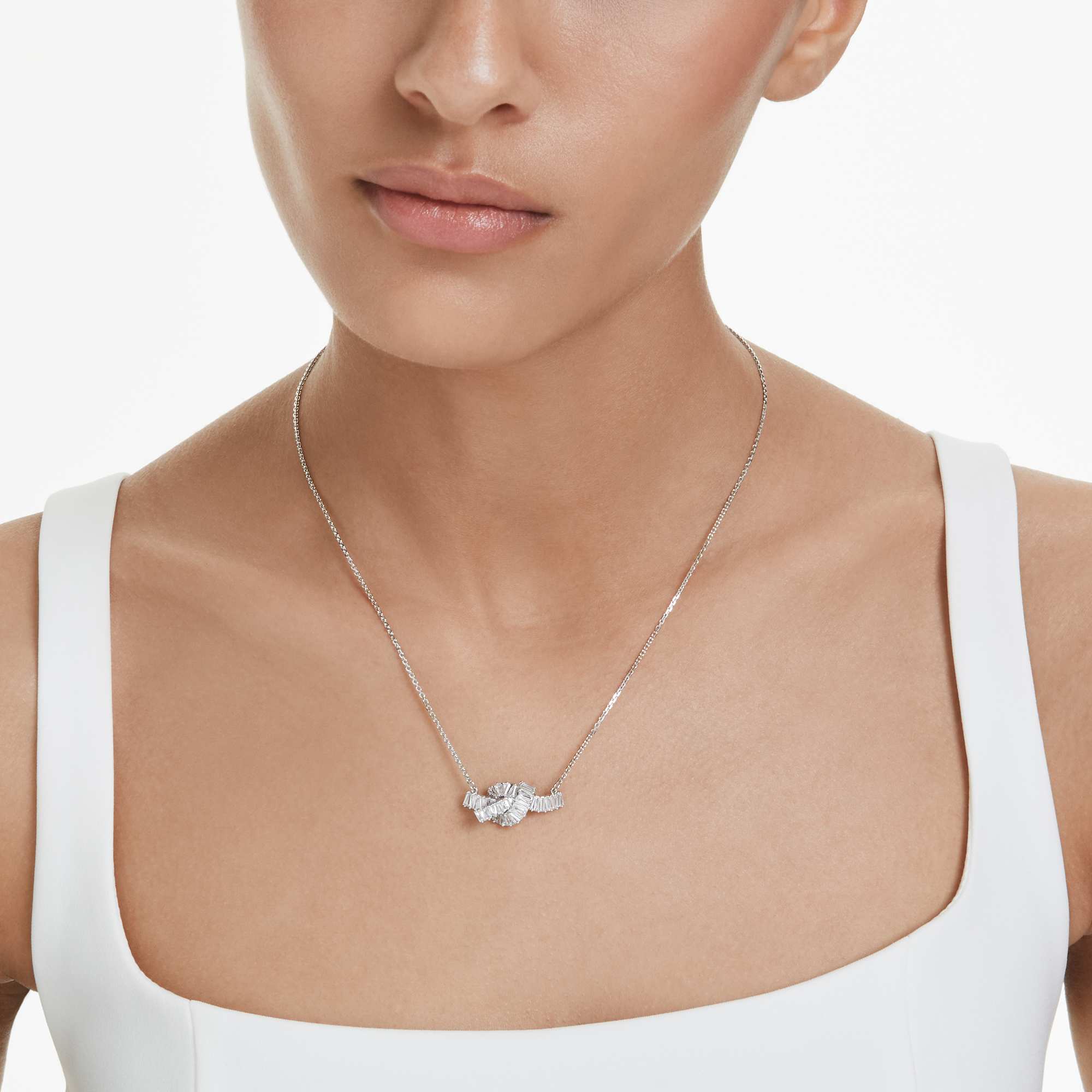 matrix-pendant-baguette-cut-knot-white-rhodium-plated-swarovski-5728553