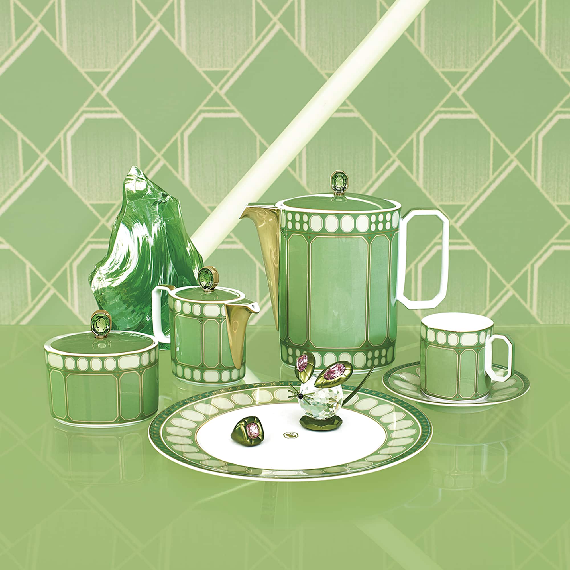 signum-sugar-bowl-porcelain-green-swarovski-5635560