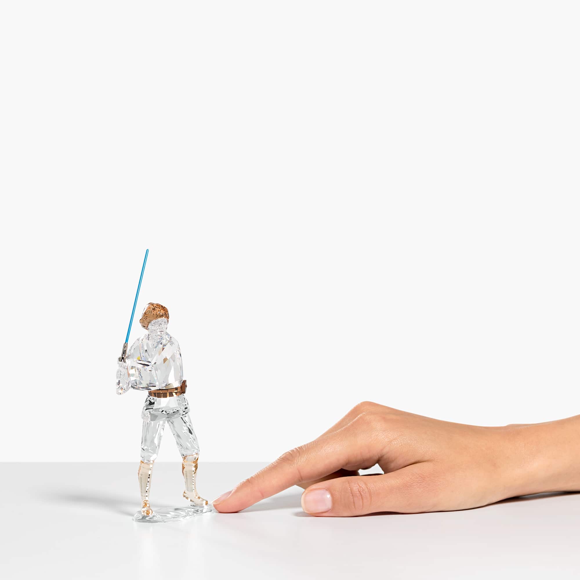 star-wars-luke-skywalker-swarovski-5705327