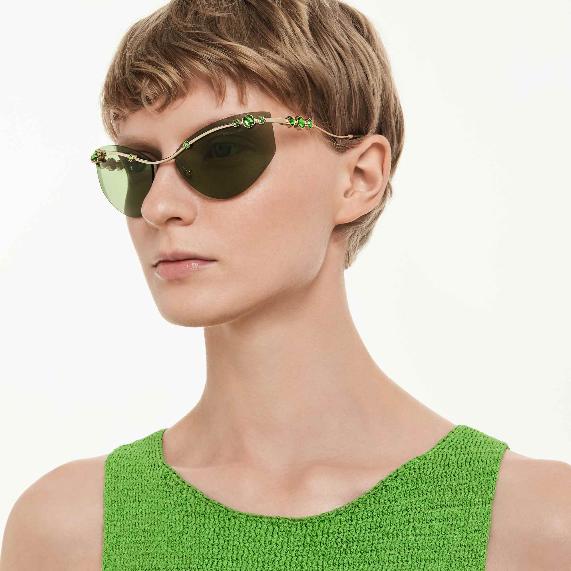 sunglasses-cat-eye-shape-sk7039-gold-tone-swarovski-5738134