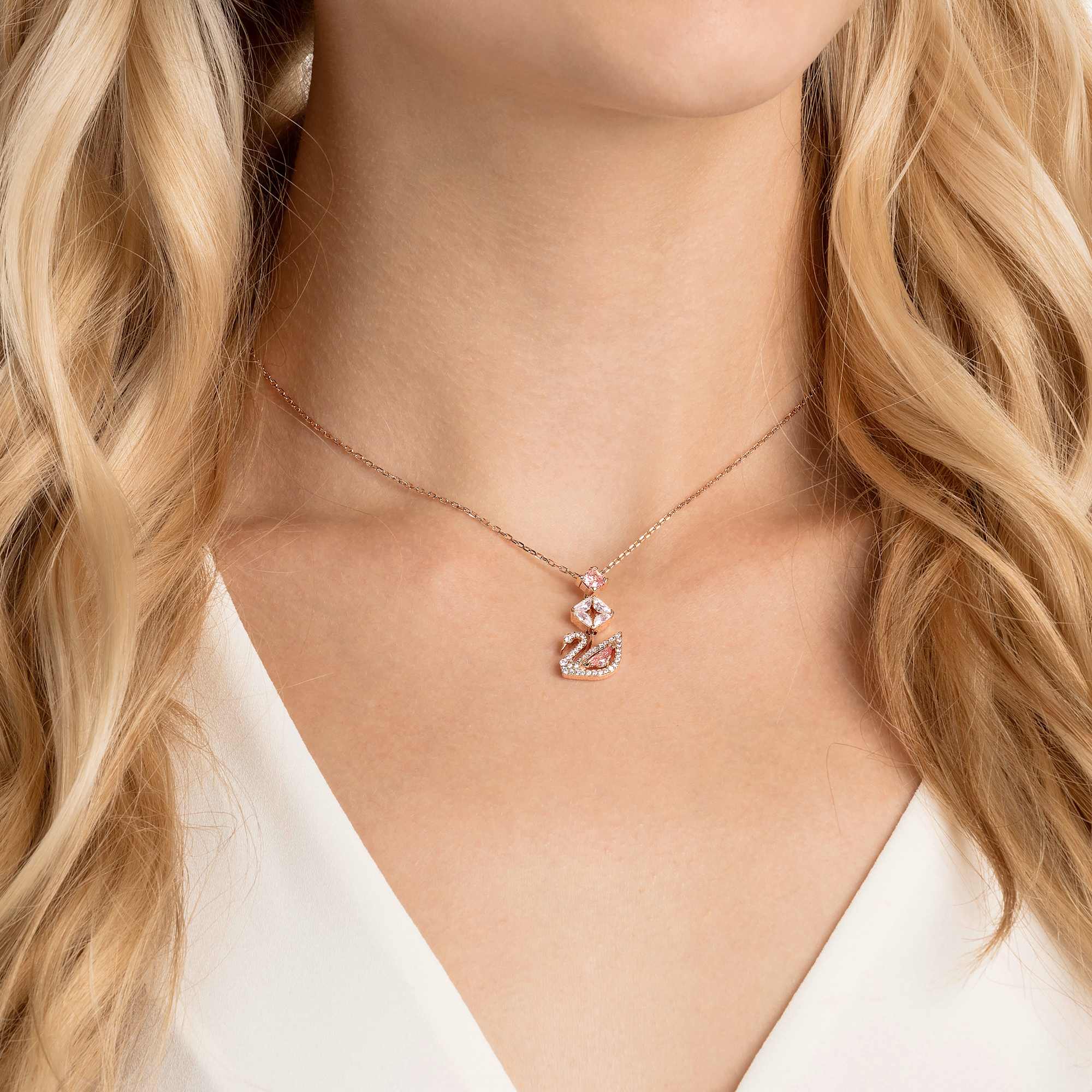 swan-pendant-swan-pink-18k-rose-gold-finish-swarovski-5473024