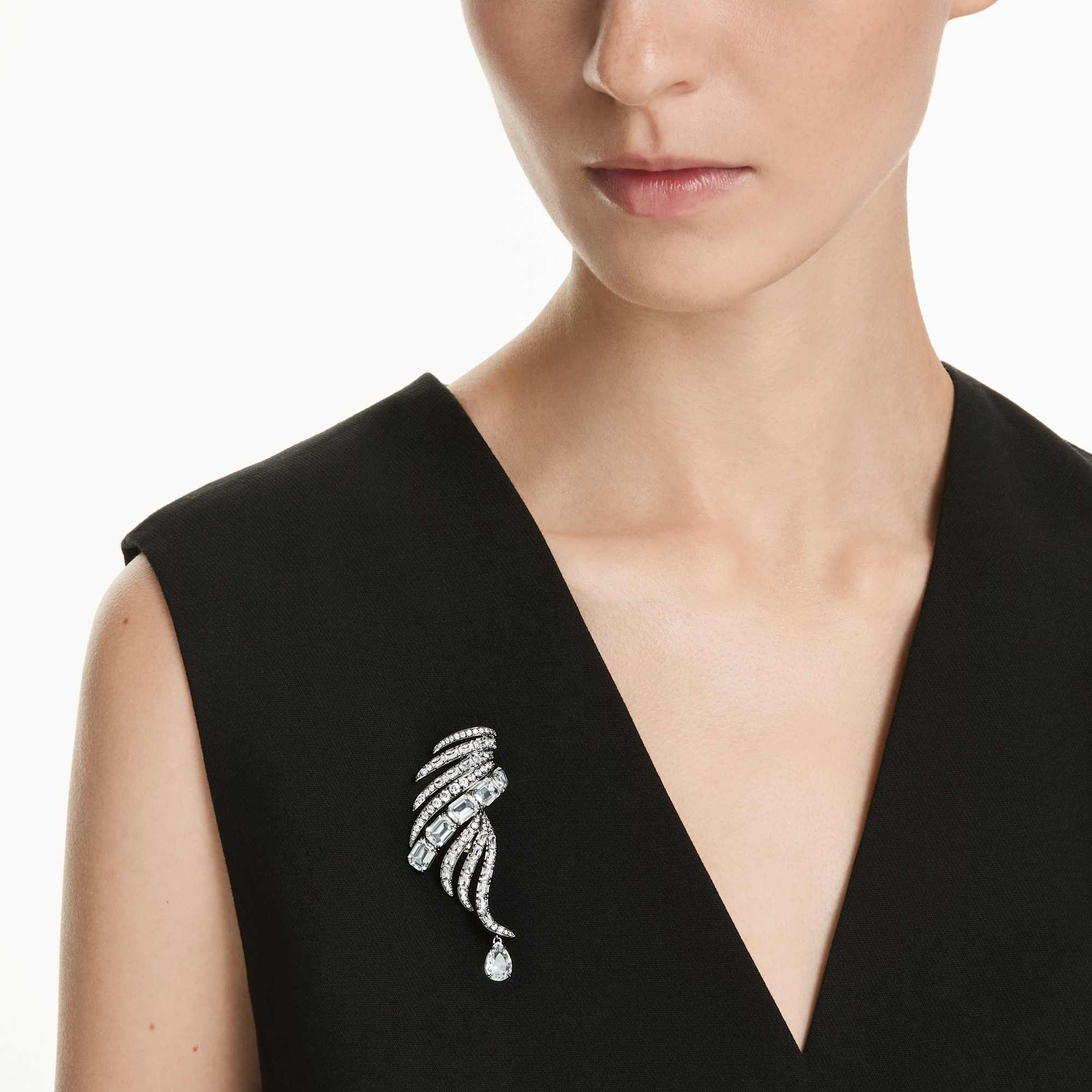 the-vienna-collection-brooch-feather-white-ruthenium-plated-swarovski-5735193