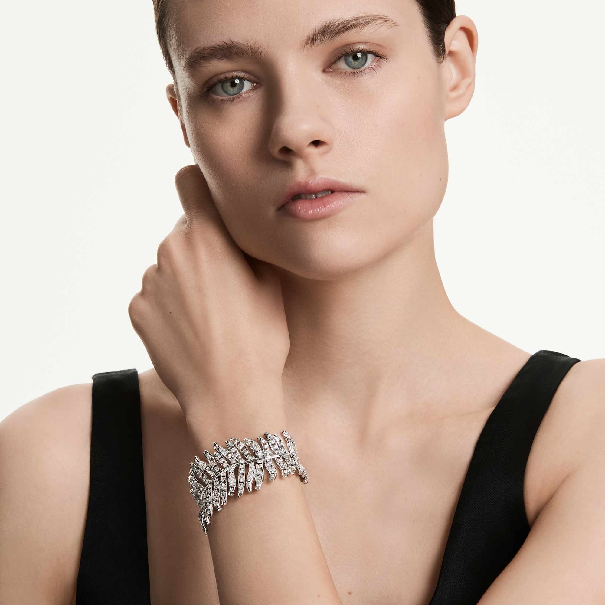 vienna-bracelet-mixed-cuts-feather-white-rhodium-plated-swarovski-5749378