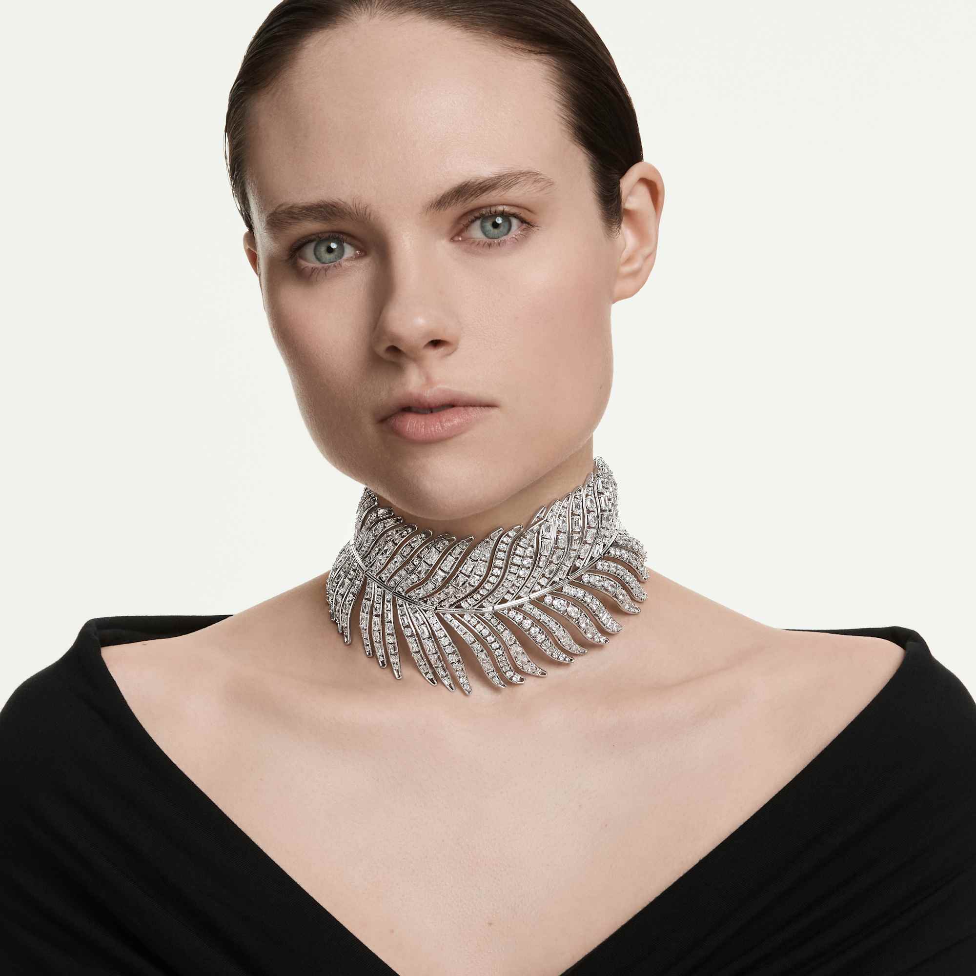 vienna-choker-mixed-cuts-feather-white-rhodium-plated-swarovski-5749377