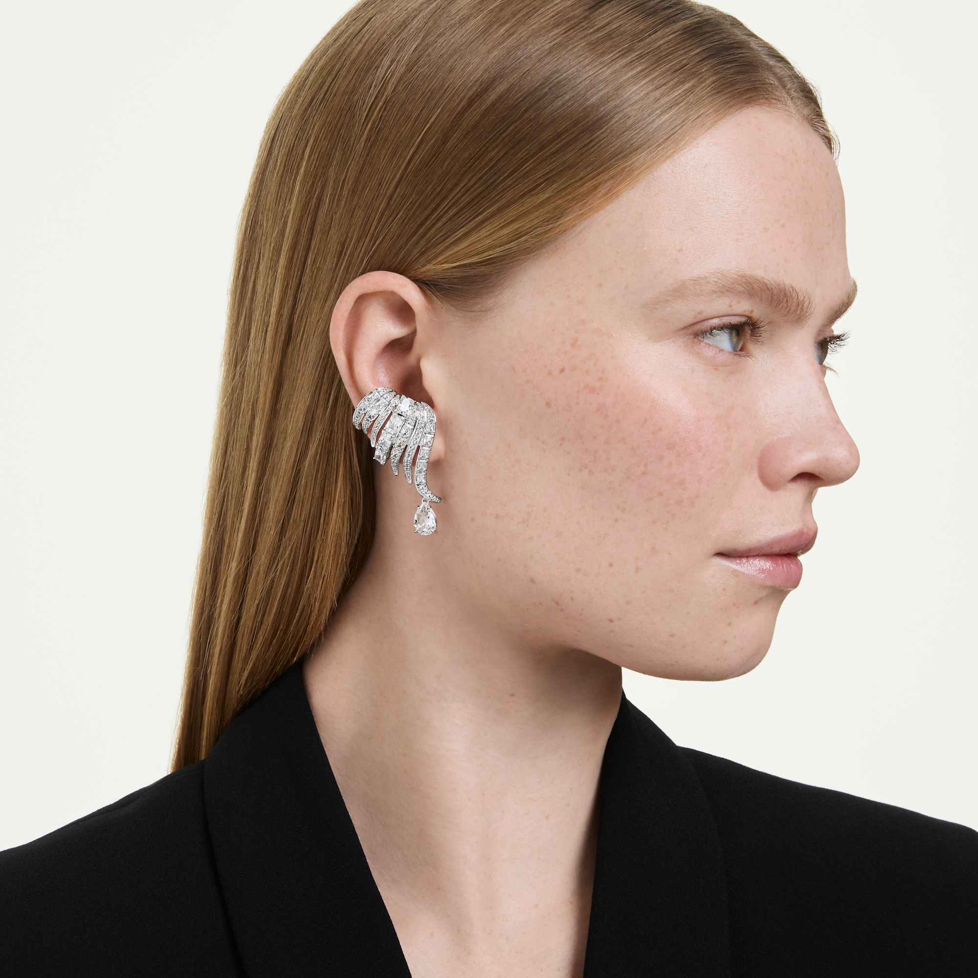 vienna-clip-earrings-mixed-cuts-swan-white-rhodium-plated-swarovski-5755961